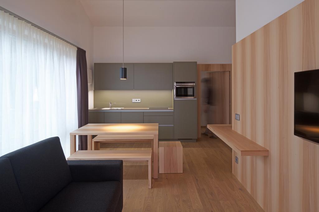 Residence Larciunei Ortisei Quarto foto